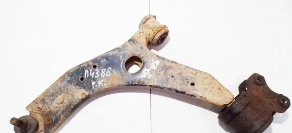 Ford Focus C-MAX Front lower control arm/wishbone