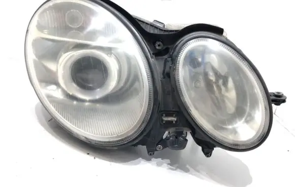 Mercedes-Benz E W211 Headlight/headlamp 154360-01