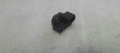 Mercedes-Benz C W205 Airbag deployment crash/impact sensor A0009057600