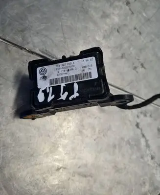 Volkswagen Transporter - Caravelle T5 ESP acceleration yaw rate sensor 7H0907655A