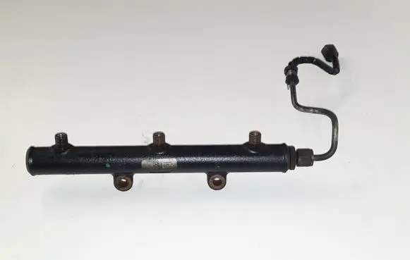Jaguar XF X250 Fuel main line pipe 4R8Q9D280AC 5WS40129 A2C20001330