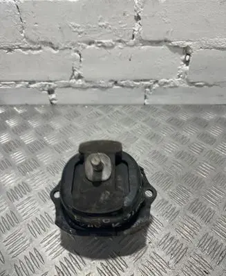 BMW X5 E70 Engine mount bracket 6795417