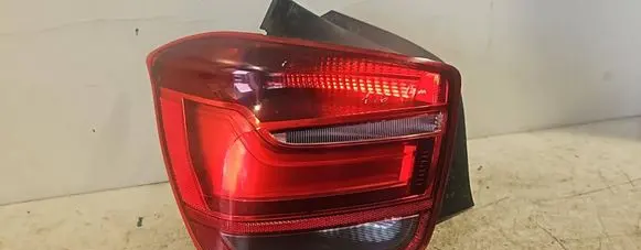 Rear/tail lights