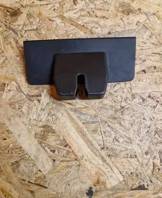 Volvo XC60 Tailgate/boot lid lock trim 31416156
