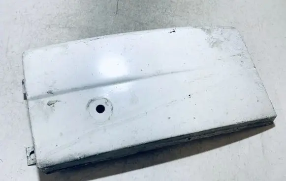 Under headlight/headlamp trim
