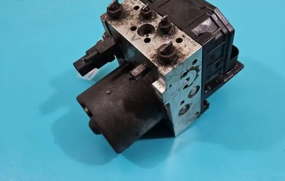 Toyota Avensis T250 ABS Pump 0265950178 IMPRK1419583