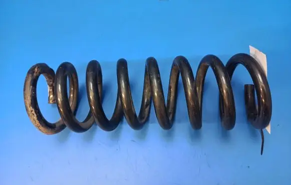 Mercedes-Benz C W204 Rear coil spring