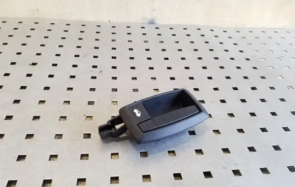 Fiat Ducato Engine bonnet (hood) release handle