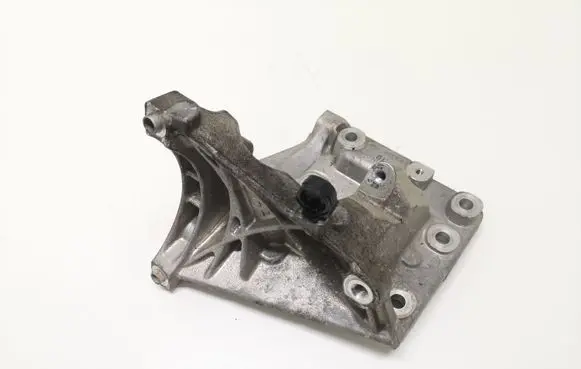 Porsche Panamera (970) Engine mounting bracket 948102225
