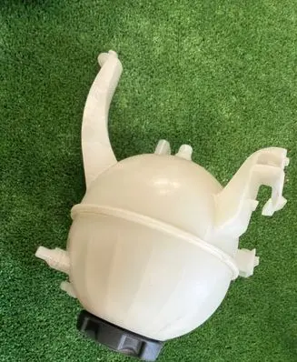 BMW X5 G05 Coolant expansion tank/reservoir 5A6A031 1564310