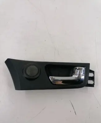 KIA Sportage Front door interior handle 826211F010