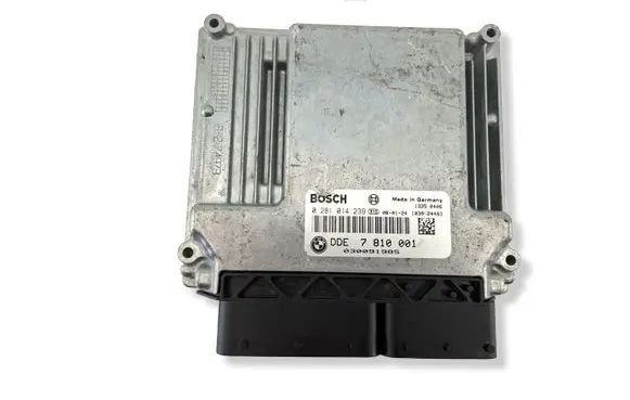 BMW 1 E81 E87 Engine control unit/module 7810001 13617810001 0281014239