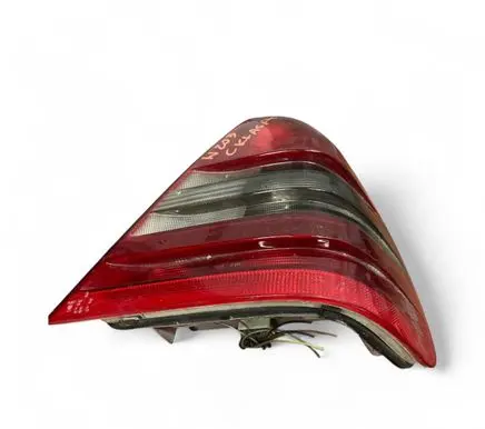 Mercedes-Benz C W202 Rear/tail lights UL03301