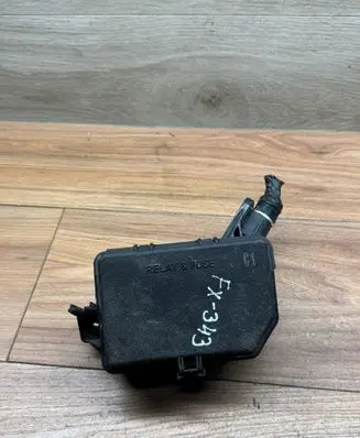 Toyota Yaris Fuse module 826310D040