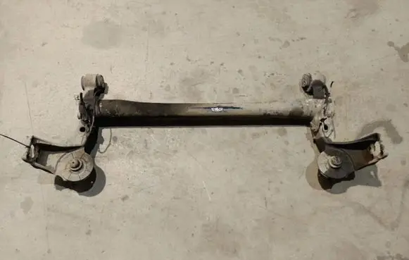Opel Astra H Rear subframe 