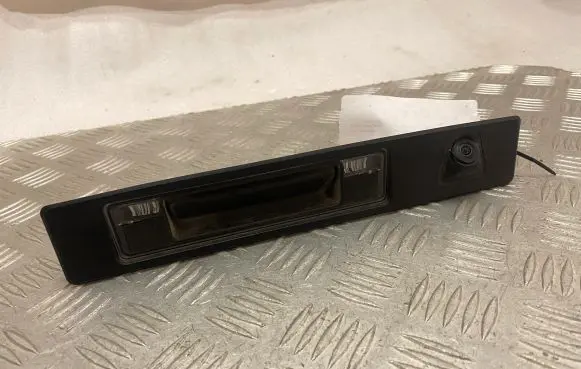 Volvo XC60 Tailgate handle with camera 31675543