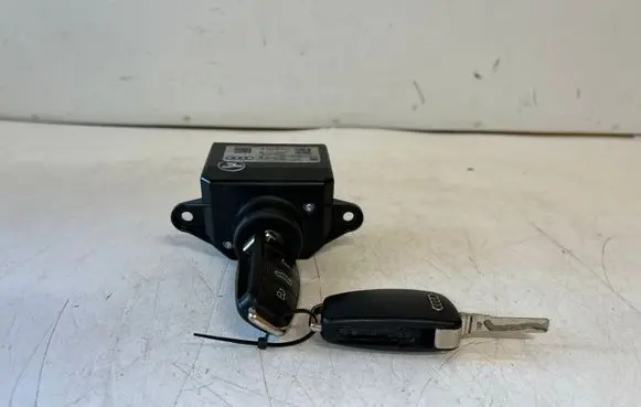 Audi A6 S6 C6 4F Ignition lock 4F0909135