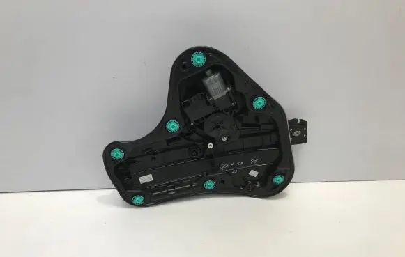 Volkswagen Golf VIII Rear door window regulator with motor 5H0839402F