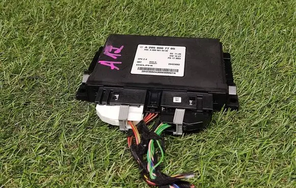 Mercedes-Benz GLC X253 C253 Gearbox control unit/module A2059007705 A0009016402 28423882