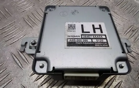 Infiniti Q70 Y51 Other control units/modules 284E76AA0A A9B000086