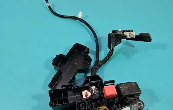 Toyota RAV 4 (XA50) Positive cable (battery) 8266242720 IMPRK1533809