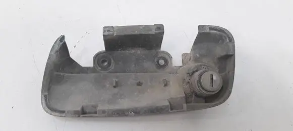 Opel Astra G Front door exterior handle/bracket 
