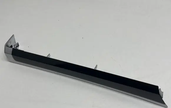 Porsche Cayenne (92A) Dashboard glove box trim 7P5867420