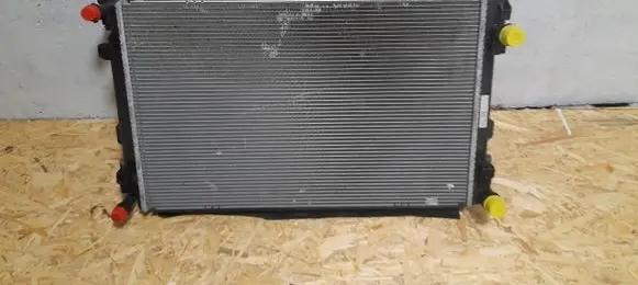 Seat Leon (5F) Coolant radiator 5Q0121251ER