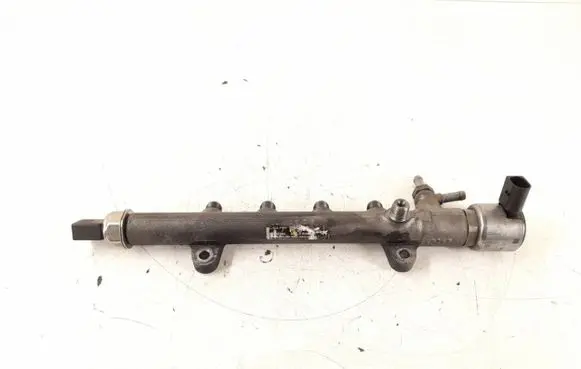 Mercedes-Benz C W204 Fuel main line pipe 6510700595 6510700800