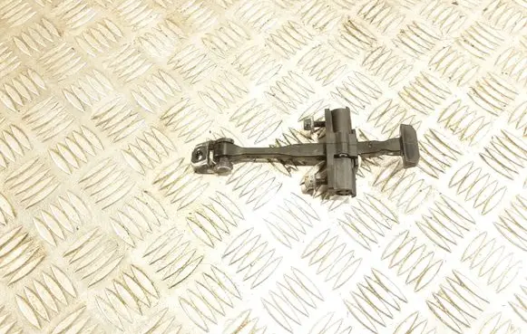 Volvo XC40 Rear door check strap stopper 31457263