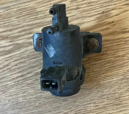 Renault Trafic II (X83) Turbo solenoid valve 7700113071 PA66GF30