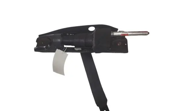Volvo V70 Front seatbelt 6069365R0E 8590C