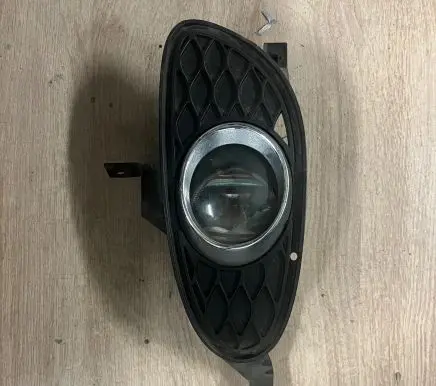 Mercedes-Benz CLS C219 Front fog light A2198850523