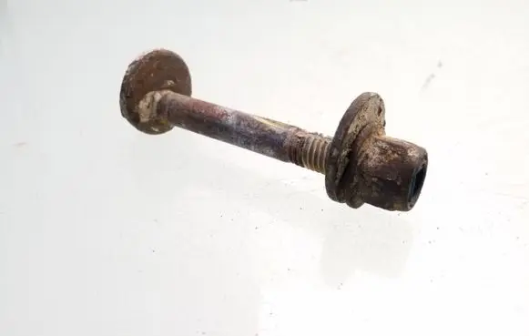 Volvo V50 Rear suspension camber bolt 