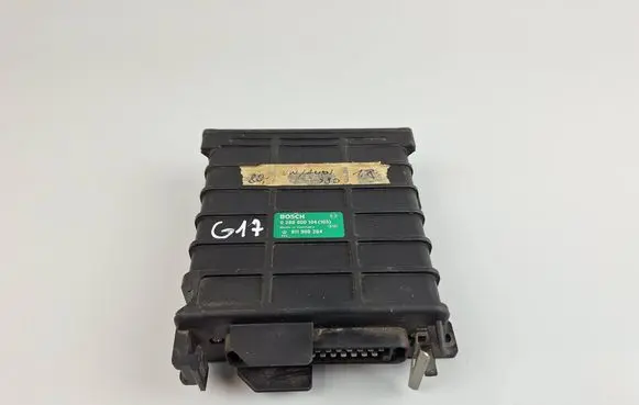 Volkswagen Golf II Engine control unit/module 811906264 0280800104