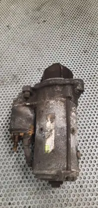 Mercedes-Benz Vito Viano W638 Starter motor 0142APN