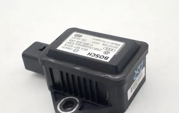 Audi A8 S8 D3 4E ESP acceleration yaw rate sensor 8E0907637A 0265005245 5012754