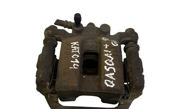 Nissan Qashqai+2 Rear brake caliper
