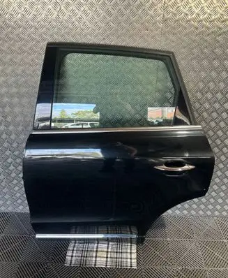Audi Q5 SQ5 Rear door