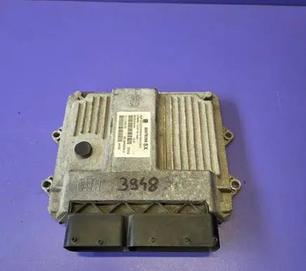 Opel Combo C Engine control unit/module 55578395 8PZSXGKAK BC0092934C