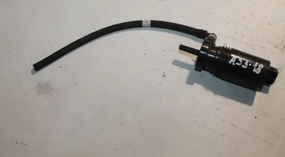 Volvo V70 Headlight washer pump 1013229