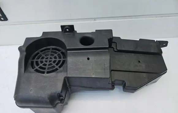 Audi A6 S6 C7 4G Subwoofer speaker 4G9035381A