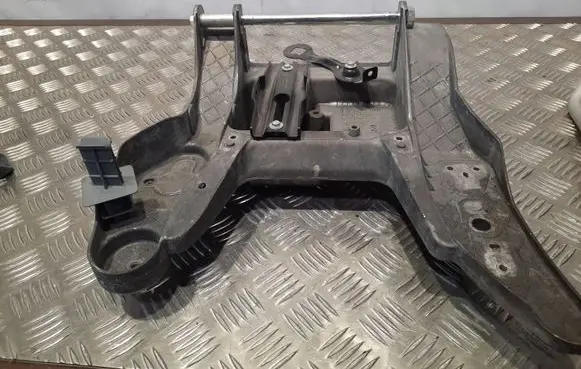 Audi Q7 4L Brake pedal bracket assembly 7L8723031D