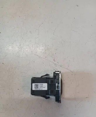 Volvo V40 Engine start stop button switch 31456645