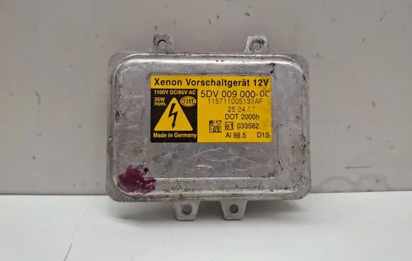 BMW 5 E60 E61 Headlight ballast module Xenon 5DV00900000