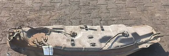 Mitsubishi Pajero Fuel tank 