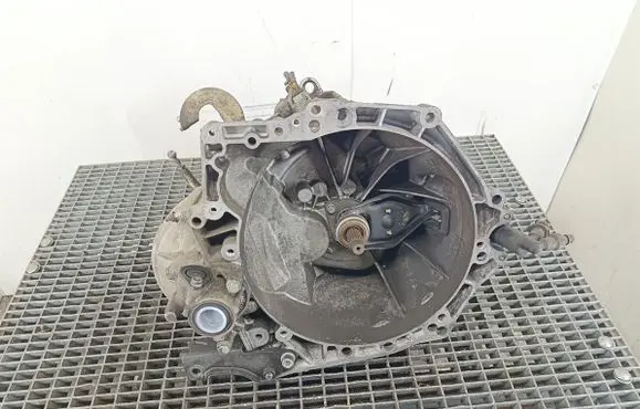 Peugeot 207 Manual 5 speed gearbox 20DP27