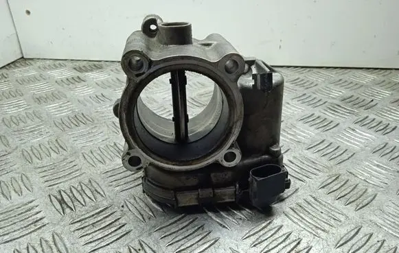 Mercedes-Benz GLE (W166 - C292) Electric throttle body valve A6420900270
