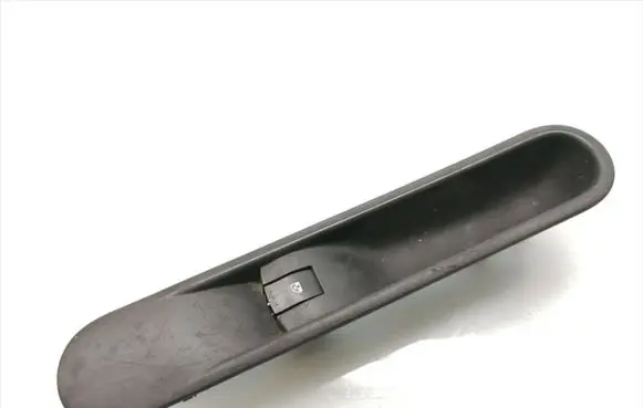 Renault Espace - Grand espace IV Electric window control switch 8200012127
