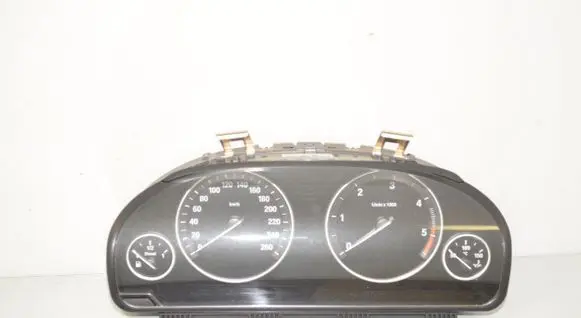 BMW 5 F10 F11 Speedometer (instrument cluster) 9249344 62109249344 62109245450